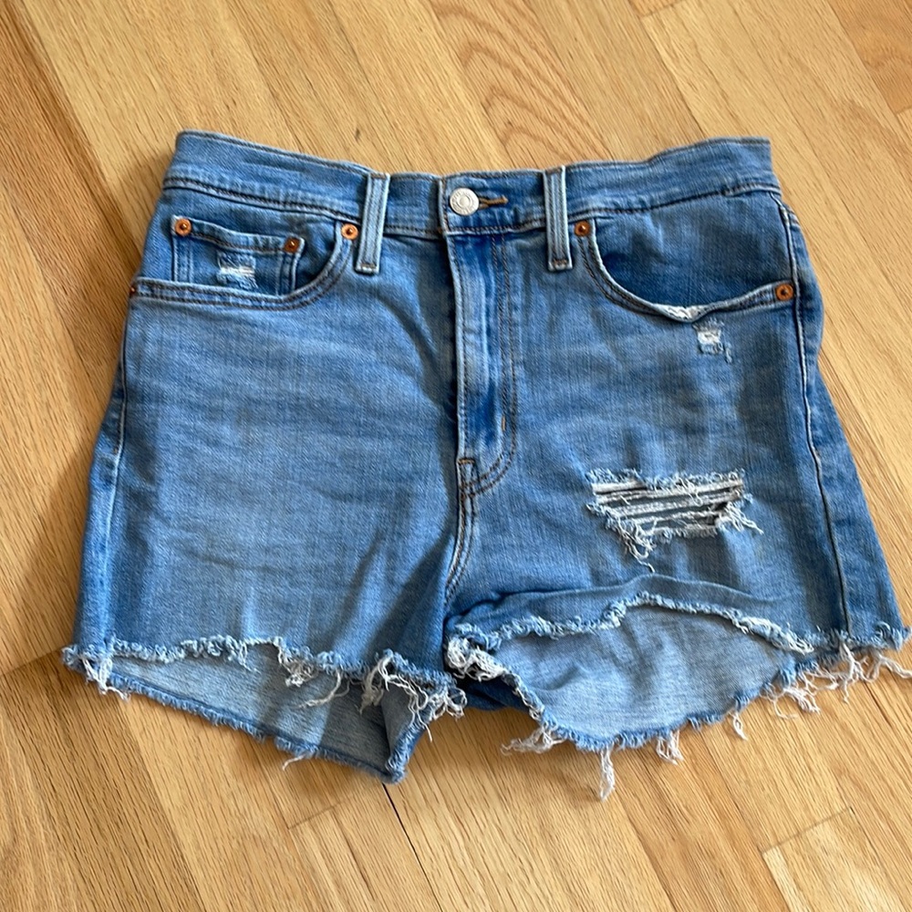 Levi’s high rise shorts